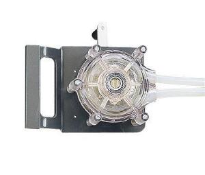 Imagem do Produto Cabeça de bomba de eixo longo padrão I/P® para tubulação I/P® 73, carcaça de policarbonato, rotor CRS, 3 Rolos, máx. quociente de vazão 8 L/min (2,1 gal./min) - MASTERFLEX - MFLX07019-00